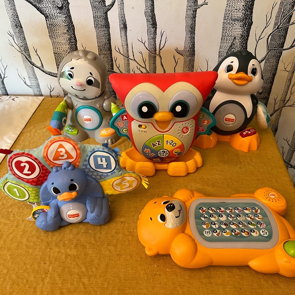 5 Fisher-Price Linkamals